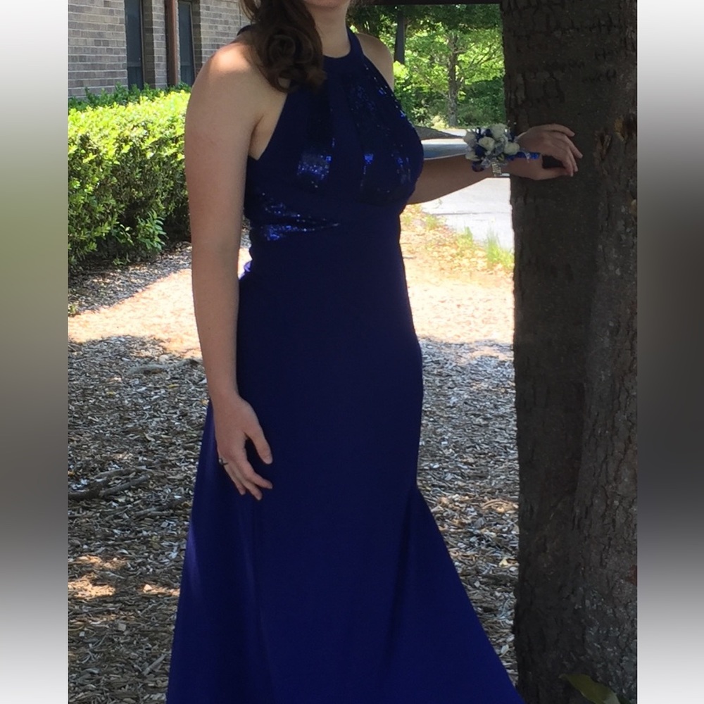 Morgan & Co 12 royal blue women’s gown fitted stunning worn once